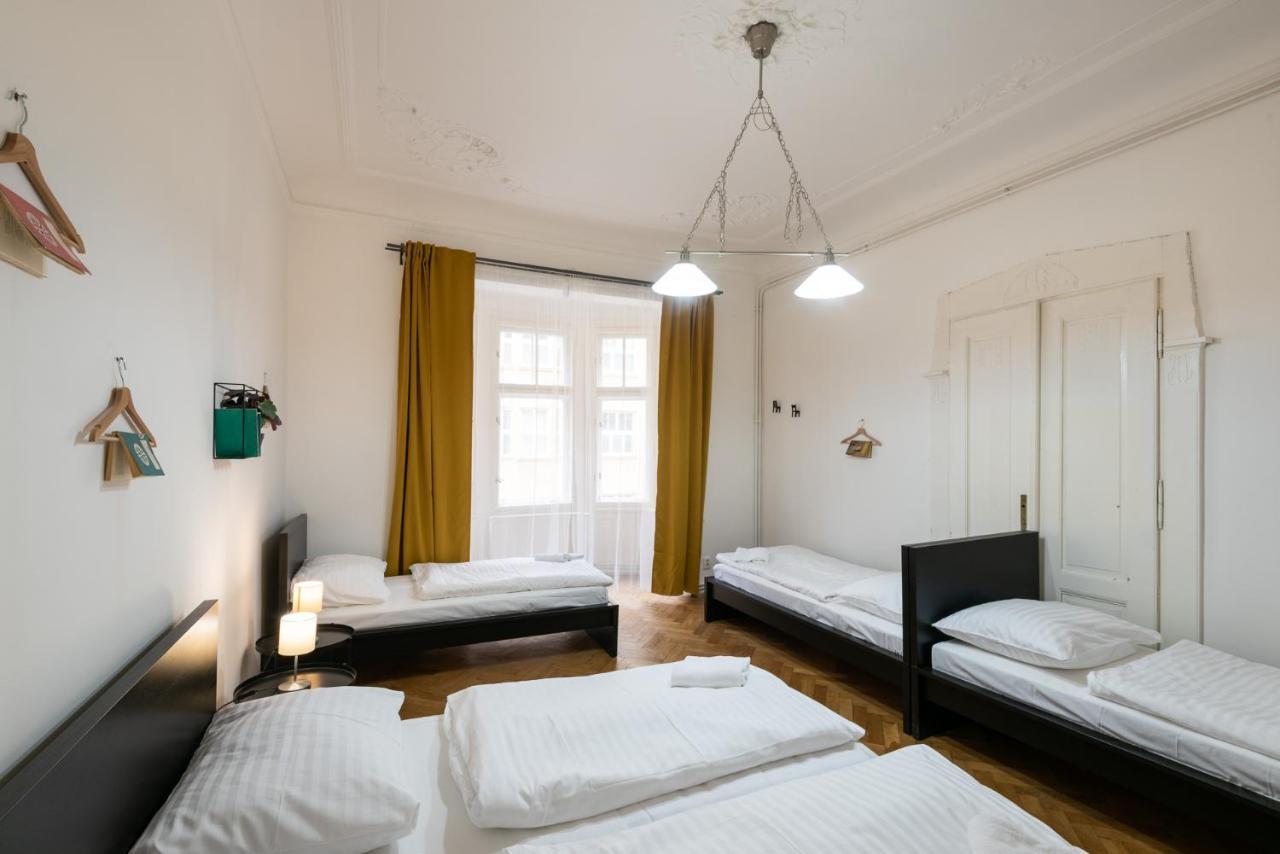 Gorazdova Apartments Prague Exterior photo